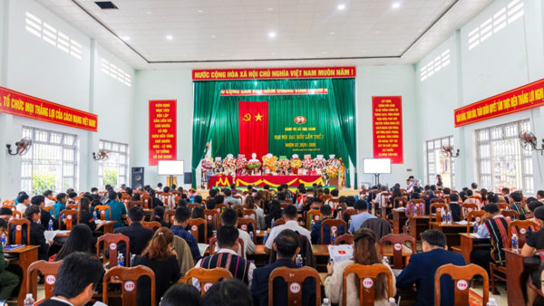 XÃ DỤC NÔNG TỔ CHỨC THÀNH CÔNG ĐẠI HỘI ĐẠI BIỂU ĐẢNG BỘ XÃ LẦN THỨ I, NHIỆM KỲ 2025–2030